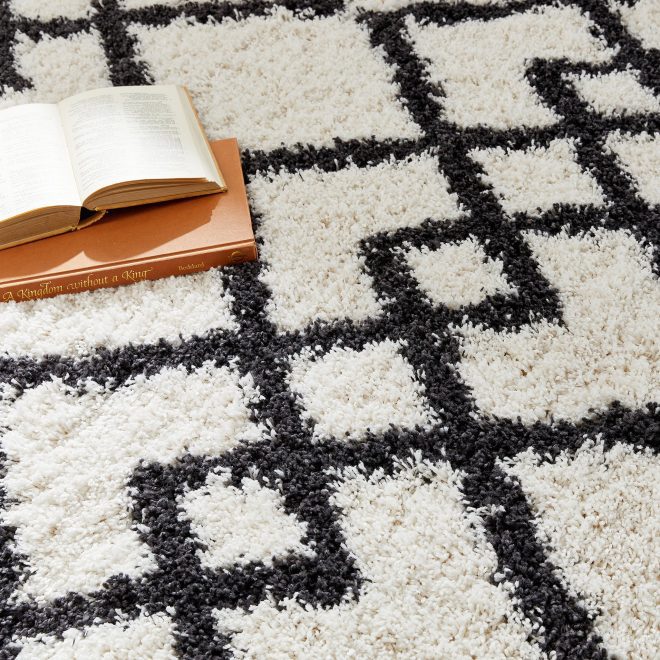 Morocco Ivory / Charcoal Shagpile Rugs UK Mainland Free Shipping